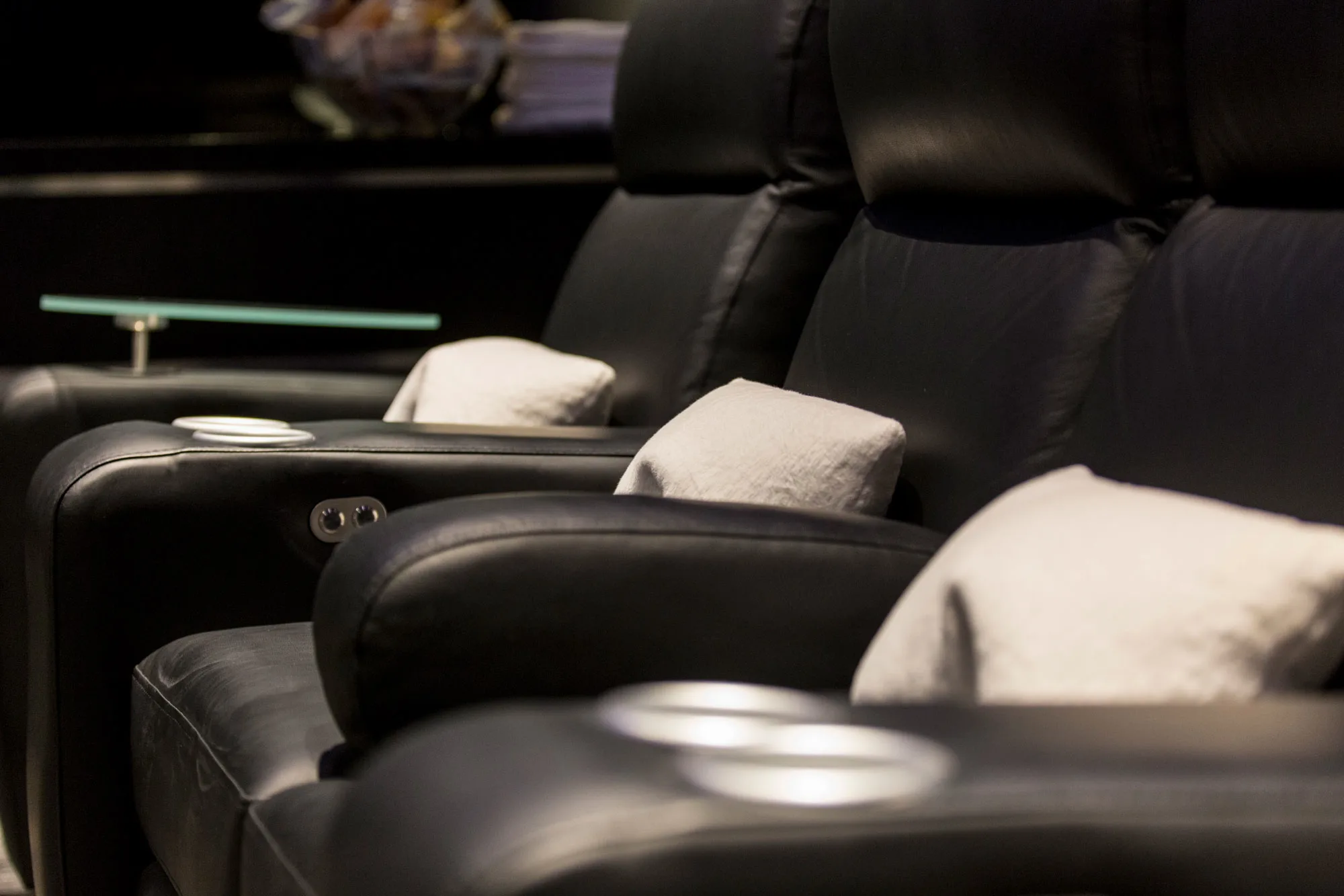 Private Cinema - Theater Seats